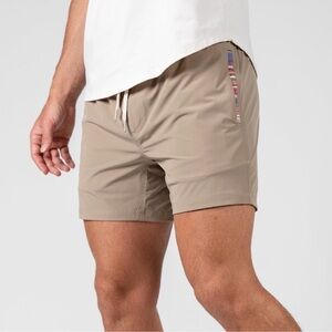Wowie Sapien 2.0 Casual Stretch Shorts. 5” inseam Size Medium
